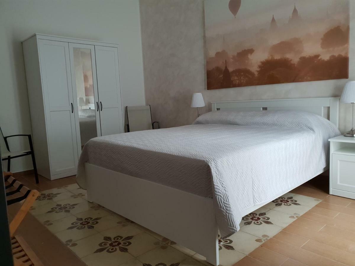 Casa Vacanze Don Vincenzo Monopoli Luaran gambar